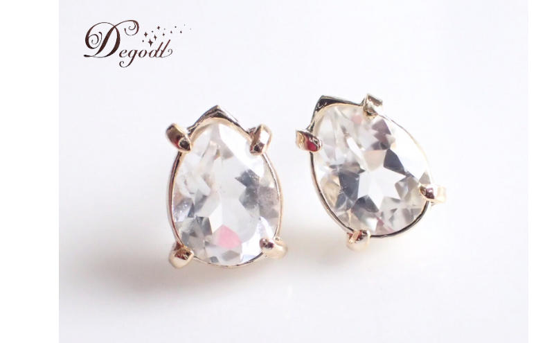 Degodd デゴッド　ホワイトトパーズ　ドロップピアス  天然石ピアス ピアス　普段使い　小振りピアス　天然石アクセサリー　アクセサリー　レディースアクセサリー　ジュエリー　ニッケルフリー　おしゃれ　ギフト　プレゼント