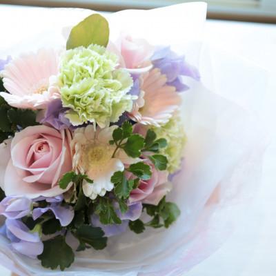 ふるさと納税 筑西市 【毎月定期便】季節のお花で束ねたブーケ【花瓶用】/ミニサイズ全12回 |  | 01