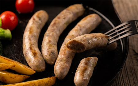 Kitchen開　ふきのとう手作りソーセージ５個セット