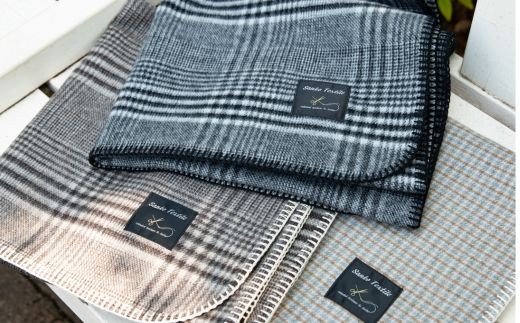 高級ラムウールブランケット チェックグレー 裏ライトグレー 70×100cm ラム ウール チェック ギフト プレゼント クリスマス バレンタイン ホワイトデー お返し 冬 高級 毛布  ひざかけ ひざ掛け 三甲テキスタイル 岐阜県 大垣市