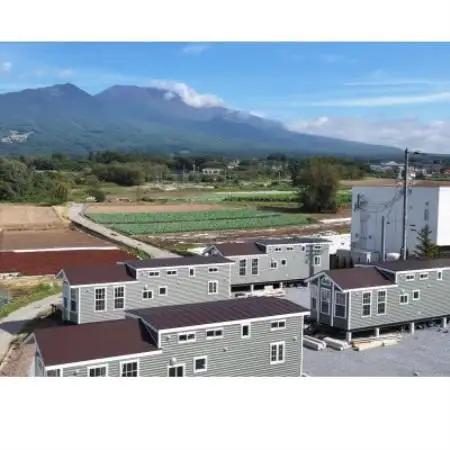 SunnyGo　トレーラーハウス宿泊券(平日・日曜限定)2名まで【1732755】