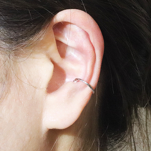 K10　柄丸玉　イヤーカフ