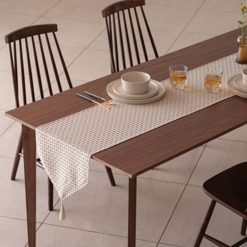 Calm Table runner with tassel／カルム テーブルランナー タッセルつき Mサイズ スノー【大阪 泉佐野 大阪府 泉佐野市】