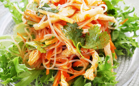 【12回定期便】 清流美どり タンパク質豊富なダイエットセット 2種 12点 鶏肉 鶏むね お取り寄せ 岐阜市 / 若鶏の春近 [ANDL020]