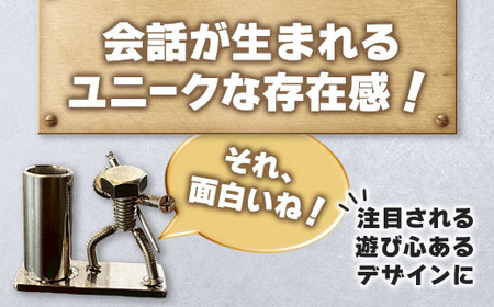 【ネジの助 ペン立て】刀を背負ったボルト人形のペン立て
