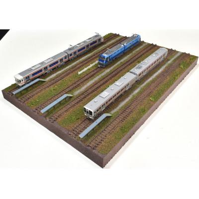 ふるさと納税 南箕輪村 Nゲージ用 鉄道ジオラマ展示台 37x26cm 6線ヤード |  | 01