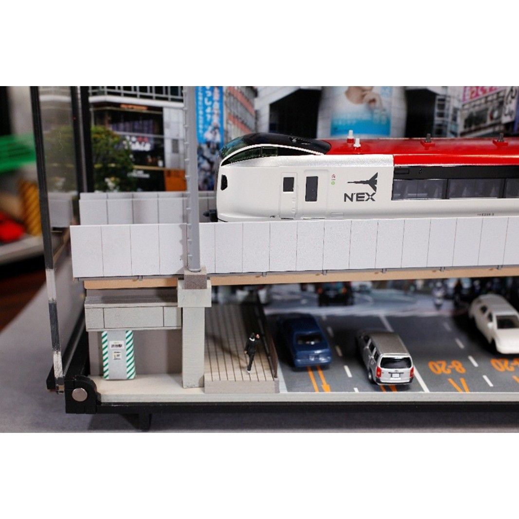 鉄道模型 走る情景(ジオラマ)シリーズ《E259系成田エクスプレス》