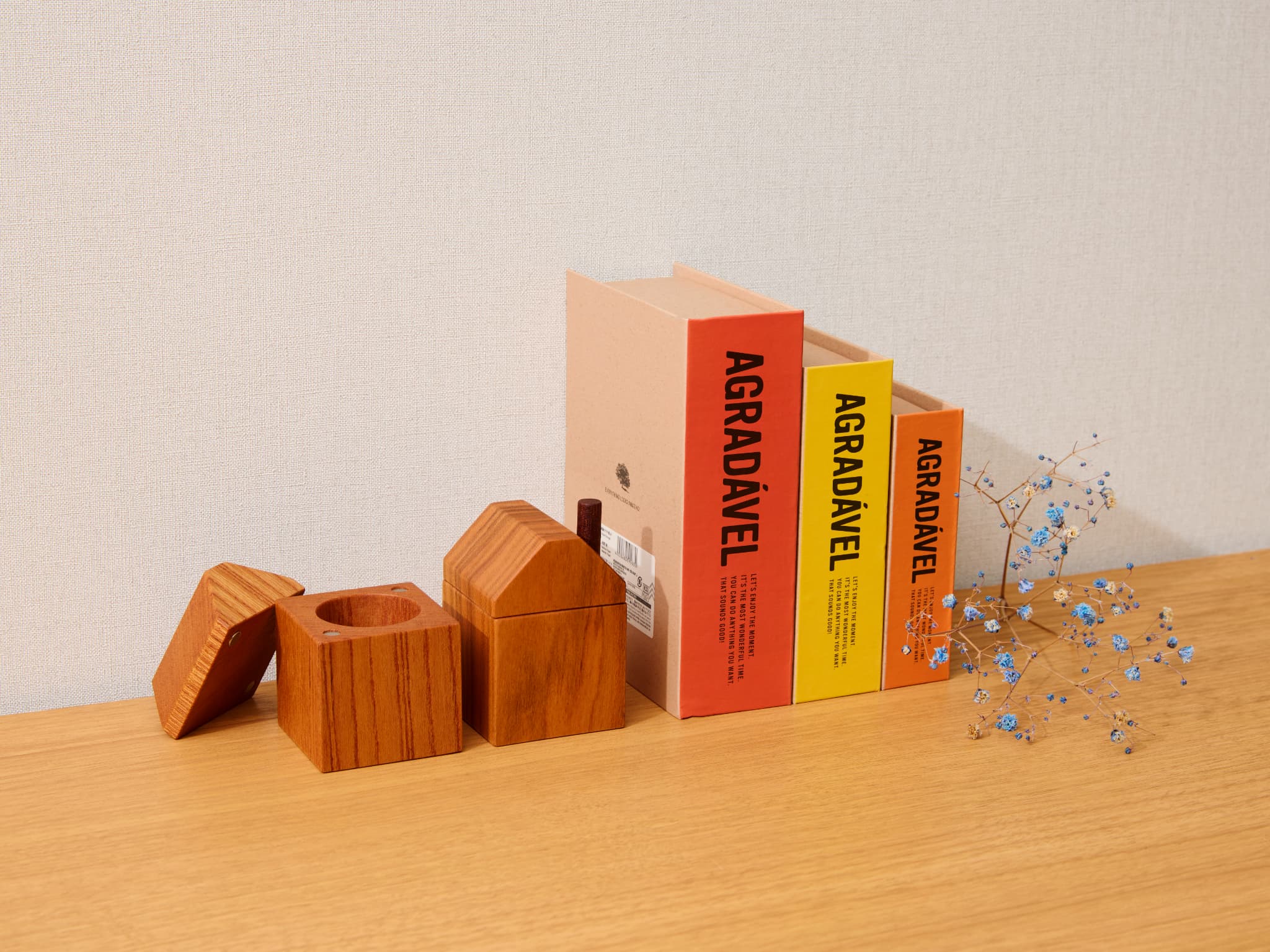 えんとつ屋根のおうち型 乳歯ケース 木製 乳歯入れ Teeth Chimney House 記念品 成長記録 子ども用 出産祝い 入学祝い ギフト 北欧風 ハンドメイド インテリア雑貨 小牧市 送料無