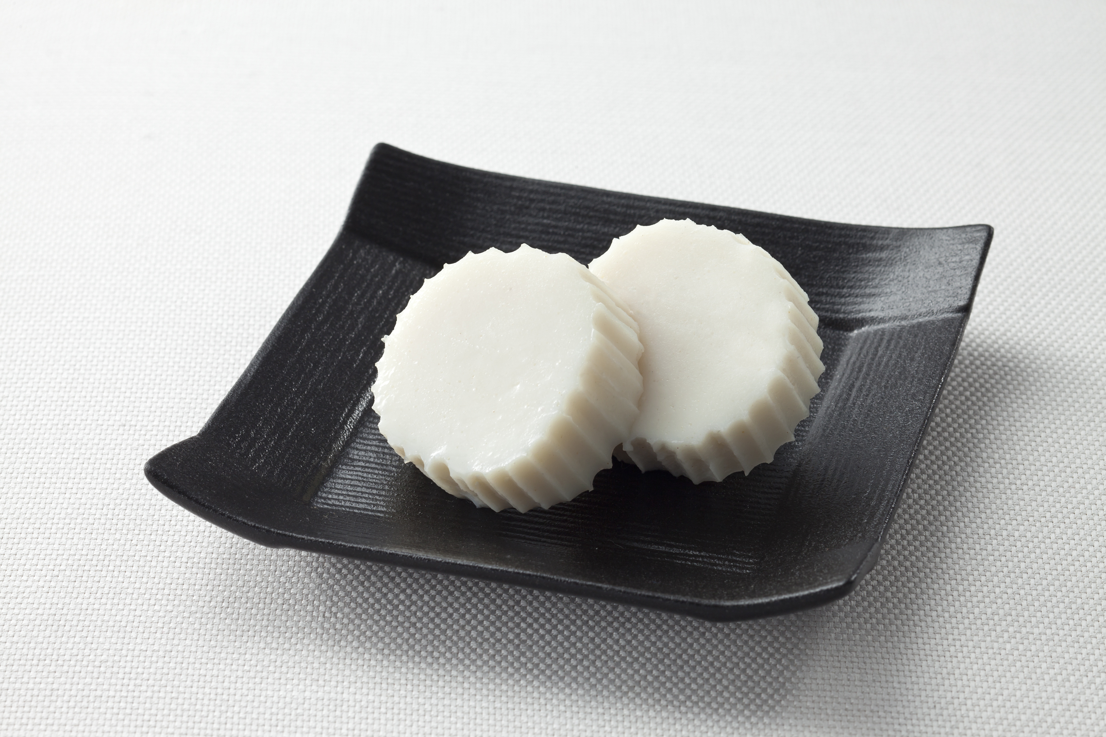 ふるさと波(新川×2本、嶺雪×2本、吟撰蒲さし(紅)×1本、吟撰蒲さし(白)×1本、極一ちくわ×2本)　【天然 麦わら 手巻き 蒸し かまぼこ 伝統製法 焼き 抜き 蒲鉾 ちくわ エソ 旨味 歯応え 