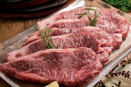 ファームズ千代田「びえい 和牛 」お肉食べ比べセットB(各360g×６ヶ月)   | お肉食べ比べ 美瑛  [492-01]