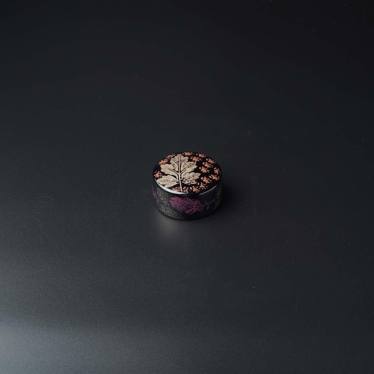 かりゆし書鎮（特小）作品名【ひとり立ち】