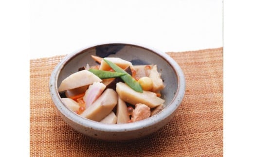 【12月中にお届け】さといも「帛乙女（きぬおとめ）」 2L・5kg 五泉ブランド野菜 里芋 サトイモ 贈答用 新潟県 五泉市 五泉市園芸組織連絡協議会