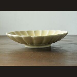 砥部焼 菊型皿セット（直径約17cm×2枚） 黄色 【ふるさと納税 人気 おすすめ ランキング 食器 皿 お皿 砥部焼 おさら 陶芸 和食 洋食 手作り おしゃれ かわいい 愛媛県 伊方町 送料無料】