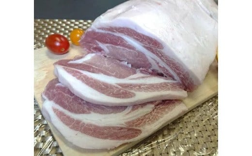 
K1441 茨城県産豚肉ロースブロック　約4.0kg
