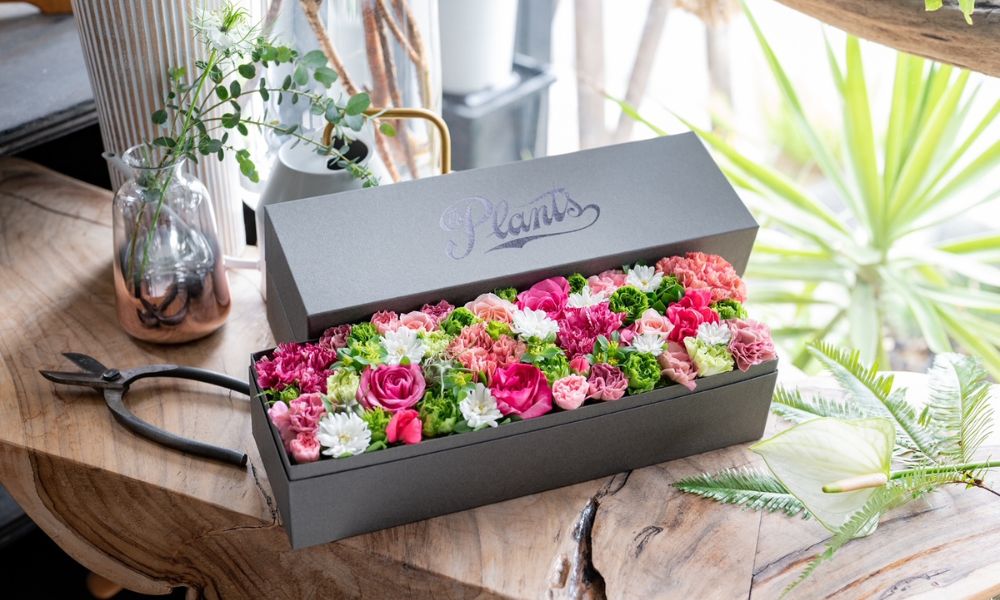The Plants フラワーボックス ギフト 冷蔵 おしゃれ 花束 フラワーアレンジメント 母の日 生花