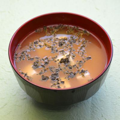 ふるさと納税 岡垣町 乾燥めかぶセット(めかぶ茶3袋、めかぶフレーク3袋)(岡垣町) |  | 02
