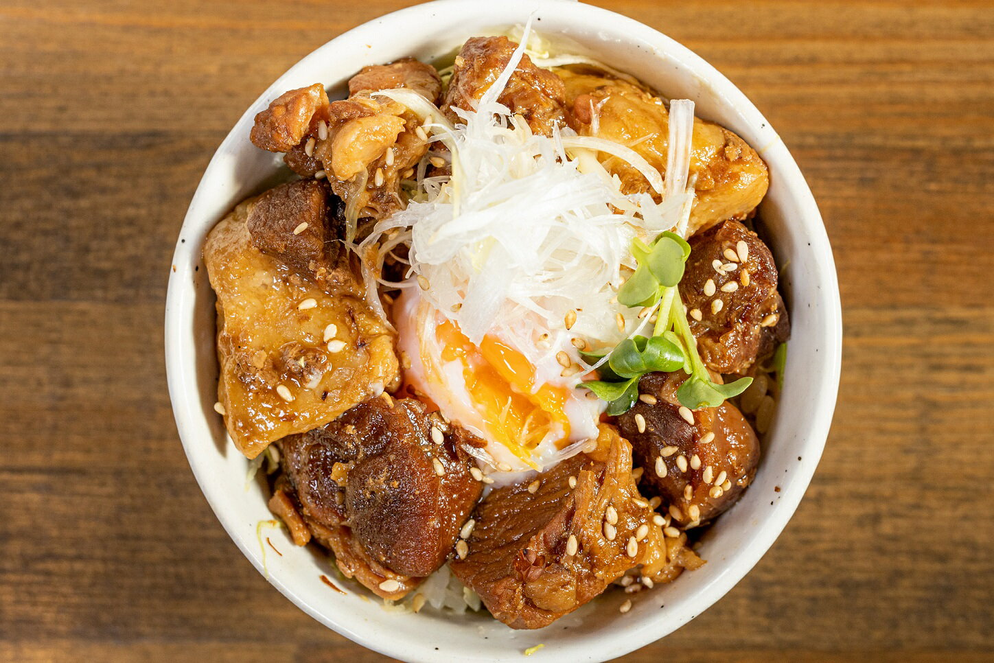 【ふるさと納税】焼豚屋の端っこチャーシュー1kg!（250g×4セット）　小分け 冷凍 香川県 善通寺市 人気