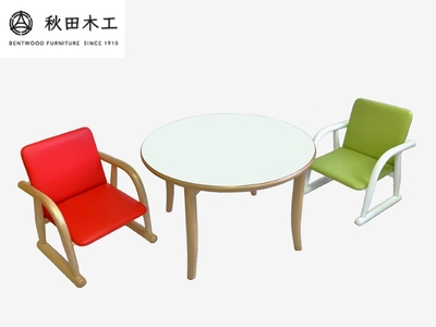 【9/30 受付終了】【秋田木工】キッズチェア「ゆざわっこ」【かわいい・カラフル・丈夫】[O7401]