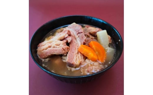 ＜沖縄の郷土料理＞地元で愛される呉屋ストアーの牛汁 15人前(1人前450g)【1700670】