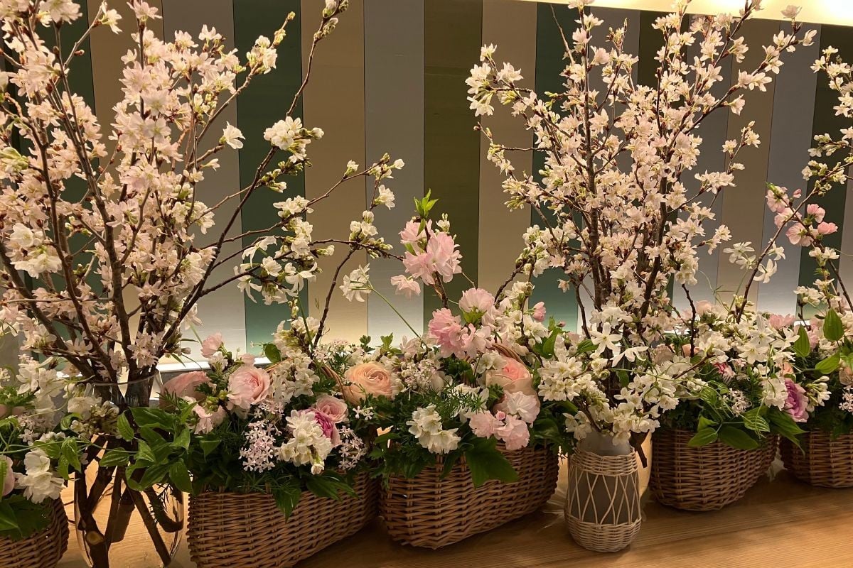 
                  「MAKOTO OKUDOMI」フラワーアレンジメント空間演出プラン　ご利用チケット（30万円分） 【お花 インテリア チケット お祝い 御礼 母の日 贈り物】
                