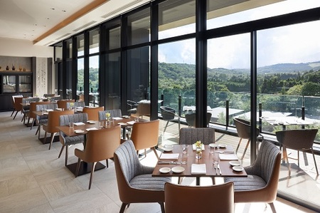 J3富士スピードウェイホテル　トロフェオランチ2名様、選べる1ドリンク付き