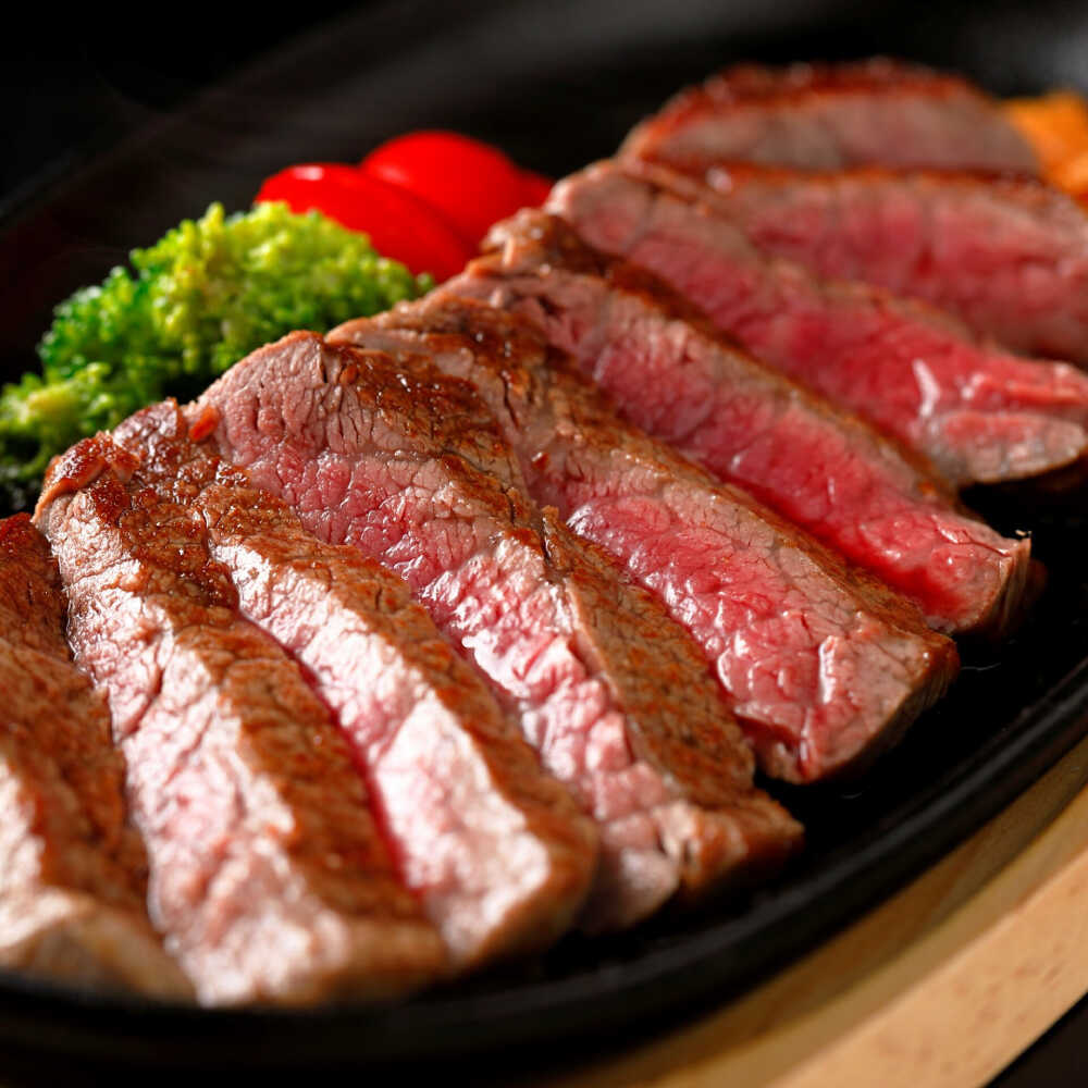 【ふるさと納税】【全3回定期便】【GI認証】くまもとあか牛 食べ比べ A ランプ リブロース 赤身モモブロック 和牛 熊本県 国産 牛肉 ステーキ 熊本 赤牛 あか牛 あかうし 褐毛和種 肥後 冷凍 ディナー 熊本県産 熊本産 合志市 【有限会社 三協畜産】[AYCQ026]
