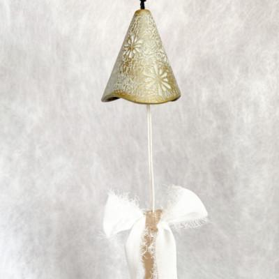 ふるさと納税 滝沢市 南部鉄器 風鈴 ウインドチャイム×リボン短冊　ホワイトゴールド |  | 01