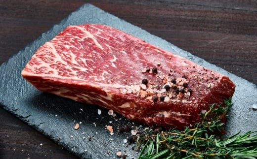 くまもと黒毛和牛 黒樺牛 A4～A5等級 モモステーキ 約600g（約100g×6枚）【株式会社杉本本店】 [AYBJ004]