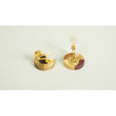 ふるさと納税 日南町 寄木と陶片のイヤリング《ワラ白》 |  | 01