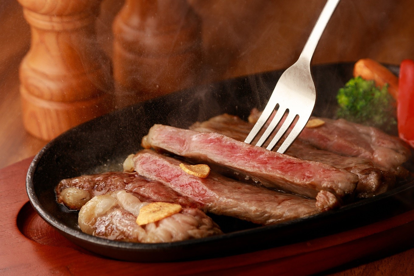 お肉といえばやっぱりステーキ