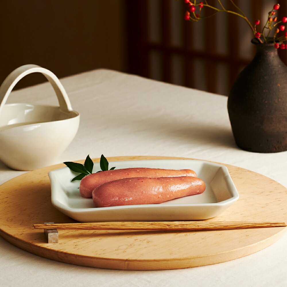 【ふるさと納税】やまや 山本秀波の明太子 計300g 明太子（285g）・調味昆布（15g） めんたいこ すけとうだら スケトウダラ 魚卵 魚介類 水産物 唐辛子 柚子 羅臼昆布 大吟醸酒 こんぶ ゆず お酒 冷蔵 福岡県 嘉麻市 送料無料