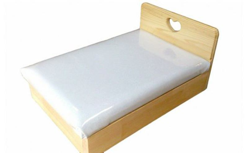 
手作り木製 お人形用ベッド
