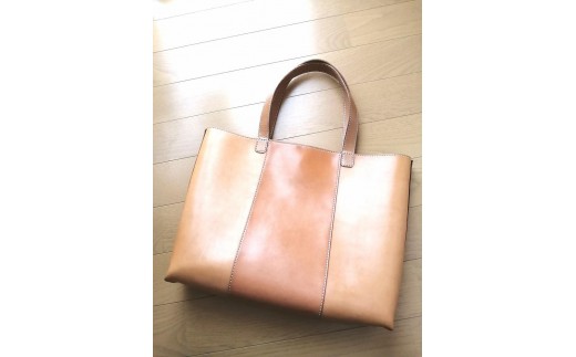 
            栃木レザートートバッグ【かばん ファッション 人気 おすすめ 】
          