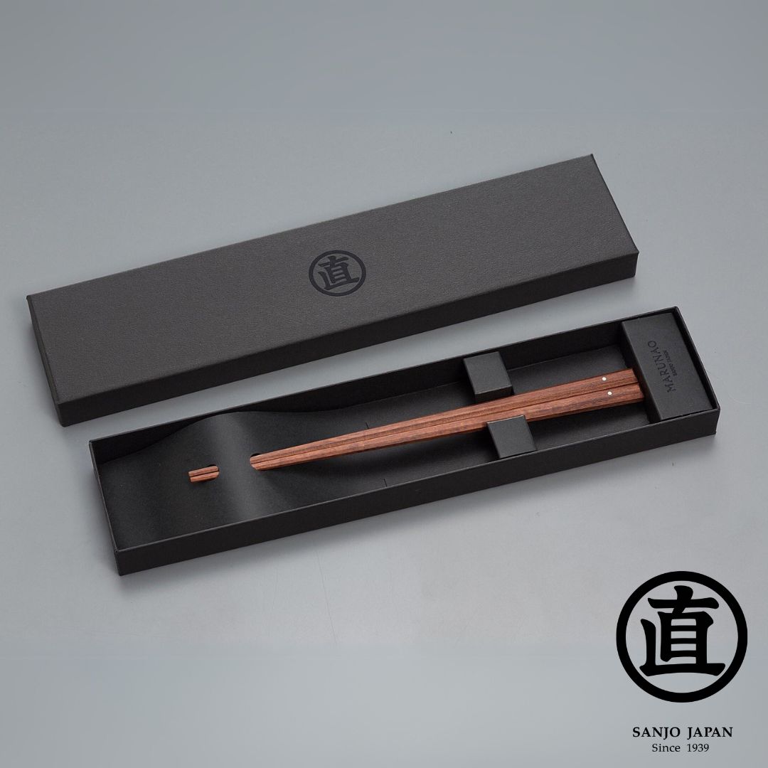 【ふるさと納税】特上 八角箸（ はし ） 百年 紫檀 220mm 燕三条製 特上箸 銘木紫檀使用 22cm 箸 燕三条 新潟県 三条市 [ マルナオ ] 【019P006】