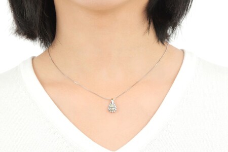 【一点もの】ベリーライトイエローダイヤモンド（0.671ct）プラチナペンダント　R58　K05089-H