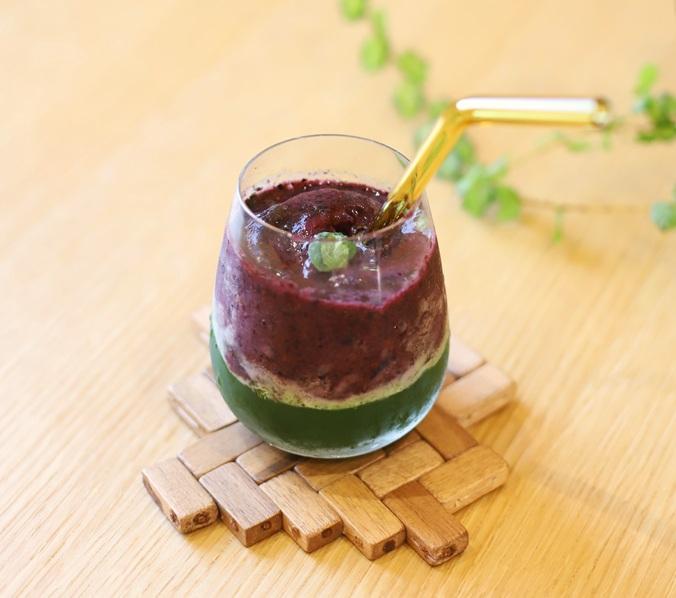 スムージー 定期便 6回 ケール 果物・野菜5種 ブルーベリー バナナ キウイフルーツ リンゴ 温州みかん ビーツ ミニトマト いちじく ポポー 冷凍 遠藤青汁 endou元気BAR 伊予市 愛媛 |