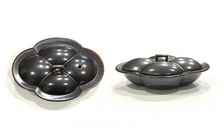 A20-406 有田焼 黒釉 木瓜 蓋付耐熱皿  直火OK 24to3 西富陶磁器