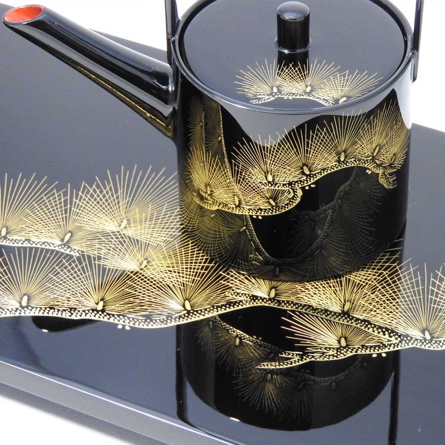 ＜中島忠平漆器店＞姫屠蘇器（沈金錦松）