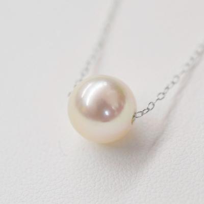 ふるさと納税 天草市 天草産9mm-9.5mm花珠級一粒ペンダントスルーあこや真珠ネックレス K18WG_S101-338 |  | 02