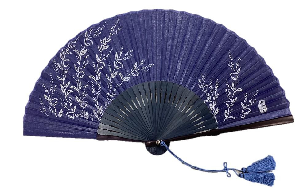 
徳島伝統工芸　阿波藍染　扇子【藍の花】※骨組み変更有
