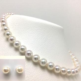 老舗の真珠専門店・高品質アコヤ真珠ネックレスセット8.5～9.0ミリ（イヤリングセット） / あこや ネックレス 真珠 伊勢志摩 パール 記念 入学式 卒業式 冠婚葬祭 結婚 成人 〔700-09〕