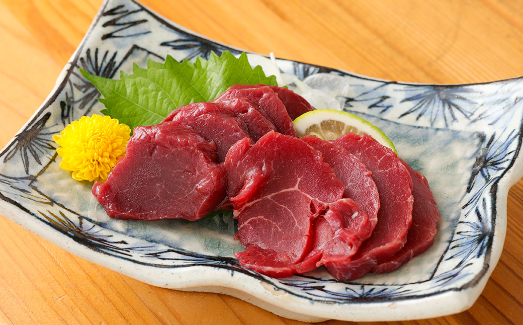 
                  【12回定期便】 赤身 馬刺し ブロック 約200g(約100g×2パック)
                