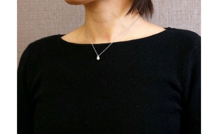 純プラチナ ペンダントトップ ネックレス レディース pt999 シンプル プラチナ999 ティアドロップ つゆ型 涙型 雫 地金 プレゼント 贈り物 記念日 ギフト