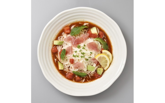 トマトバジル そうめん （2人前） ＆ 万能調味料 あごだしスープ 4袋 素麺 南島原市 / ふるせ [SAQ008]