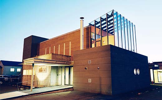 デザイン 毛綱毅曠 ヴァケーションハウス 霧ノ音 一棟貸切り 宿泊 プライベート空間 フリードリンク 建築 毛綱毅曠 アート 多目的ホール 釧路 旅行 グループ F4F-8254