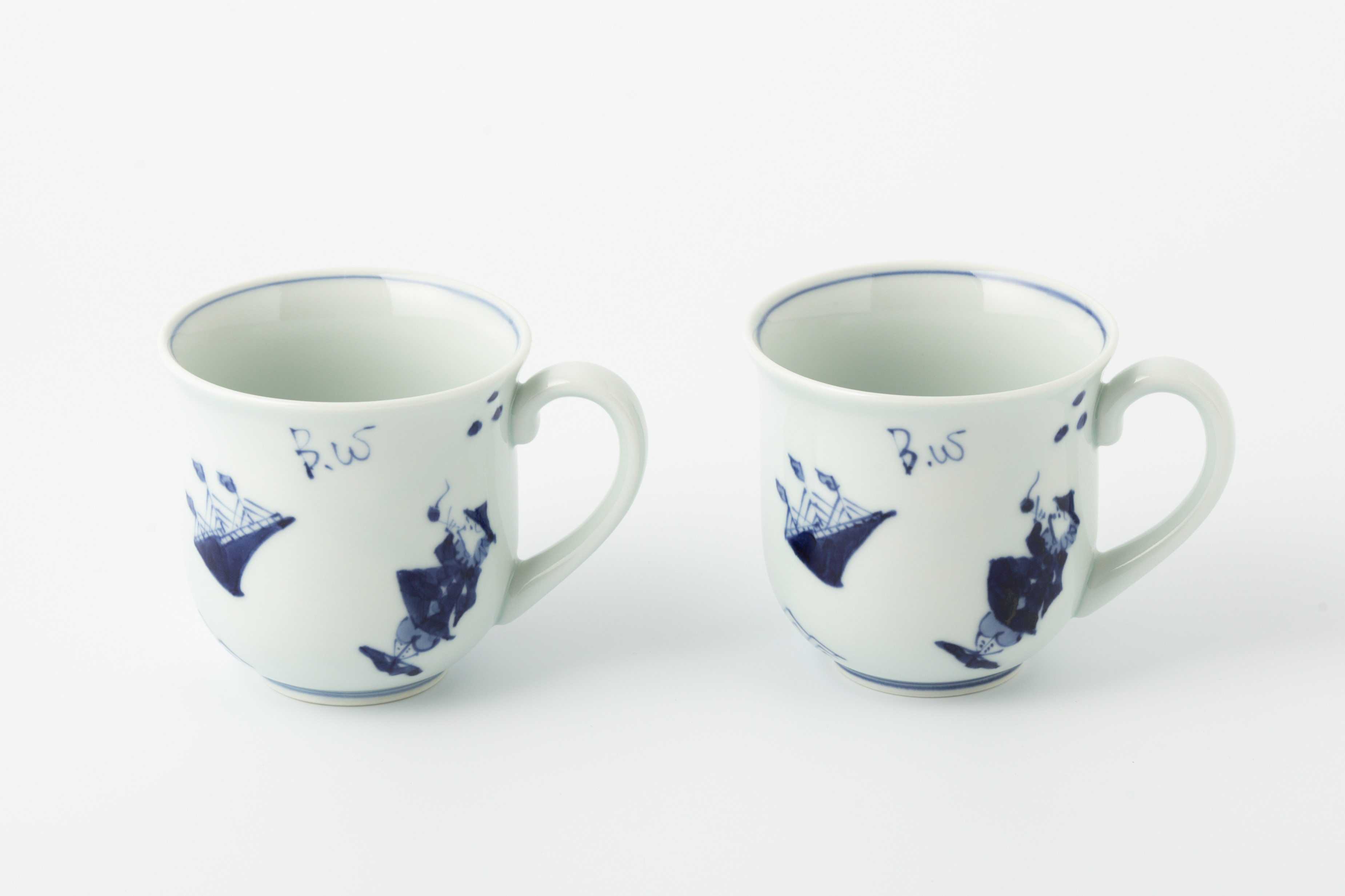 
            有田焼 青花 異人づくし 反マグカップ 2個セット ヤマト陶磁器
          