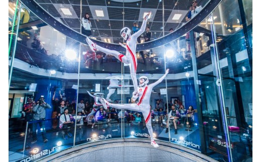 FlyStation　1フライト 体験チケット ／ インドアスカイダイビング スポーツ 室内 次世代型アトラクション 最大時速360キロメートル 無重力体験 埼玉県 No.034