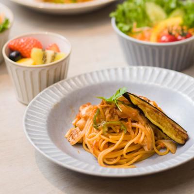 ふるさと納税 瑞浪市 【美濃焼(みずなみ焼)】しのぎカレー皿&カップ各2個 (ブルーグレー)　4個セット |  | 03