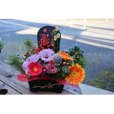 ふるさと納税 筑西市 お正月お花のアレンジメントSSサイズ/花瓶不要!届いてそのまま飾れるフラワーアレンジ |  | 03