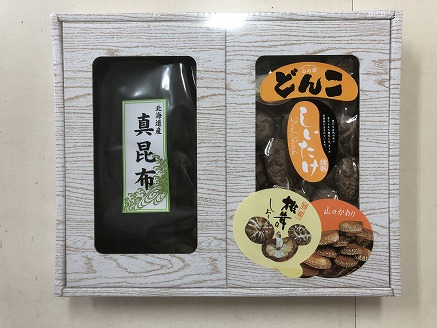 自然の恵み詰合せAセット 大分産原木どんこ椎茸85g 真昆布120g  乾燥椎茸 干し椎茸 乾し 原木椎茸 しいたけ シイタケ 大分県産 九州 産地直送  中津市